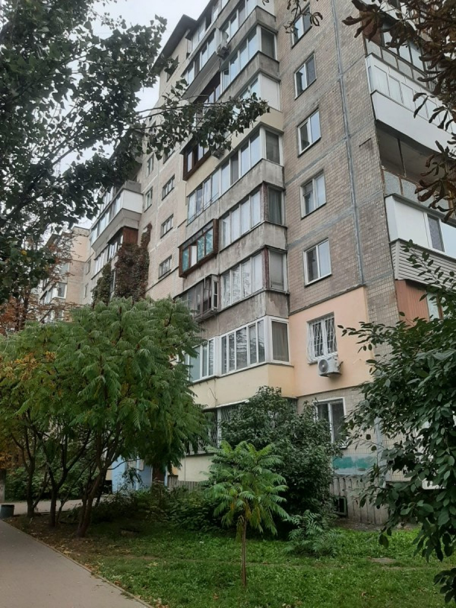 2-х комнатная квартира 47,4м2, в Шевченковском районе, метро КПИ 500 метров, SB