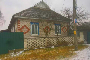 Гарний будинок для життя та  відпочинку в місті Сновськ вулиця Молодіжна