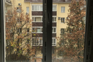 2-кімнатна квартира біля парку Б.Хмельницького
