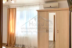 Предлагается просторная, стильная, функциональная 3-комнатная квартира в новом ЖК в Голосеевском районе