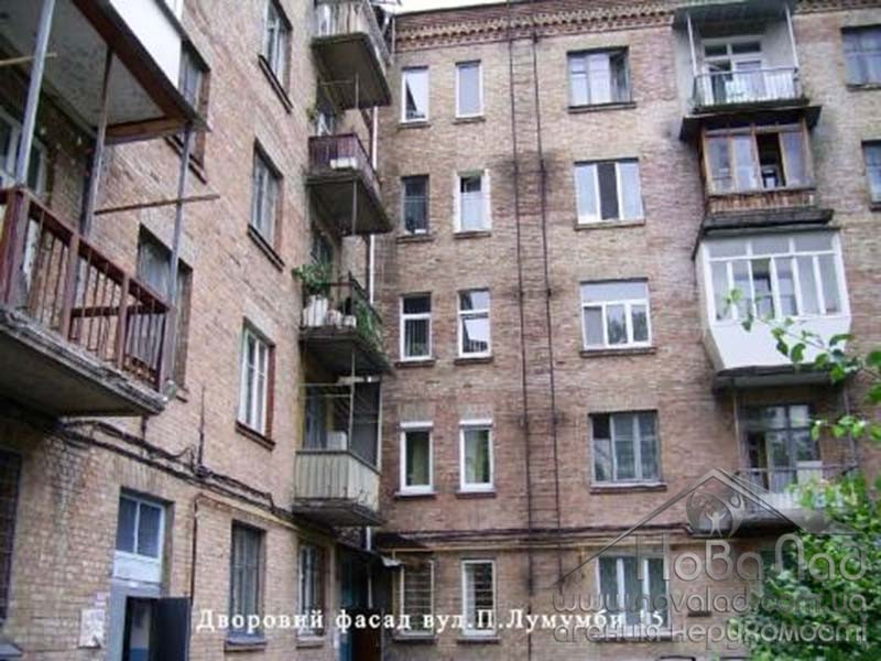 Предлагается современная, стильная квартира 75м2 в сталинке на Печерске