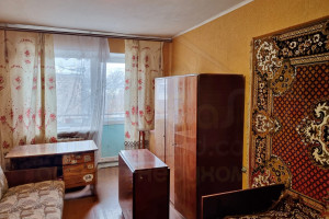 1 кімнатна квартира 33 м2 на 4 поверсі біля готелю Україна
