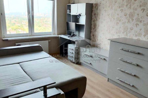 Предлагается просторная, видовая 2-комнатная квартира по адресу: ул. Ващенко, 7, ЖК Молодежный Квартал, Дарницкий район.
