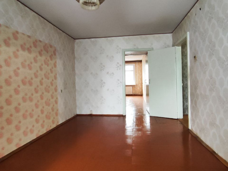 Продам 2-х кімнатну квартиру р-н Левка  Лук'яненка