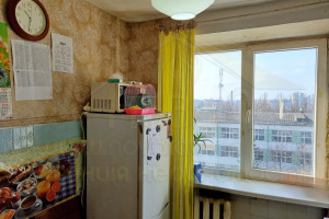 2 кімнатна квартира 50 м2 в цегляній 9-поверхівці по пр.Лук'яненка
