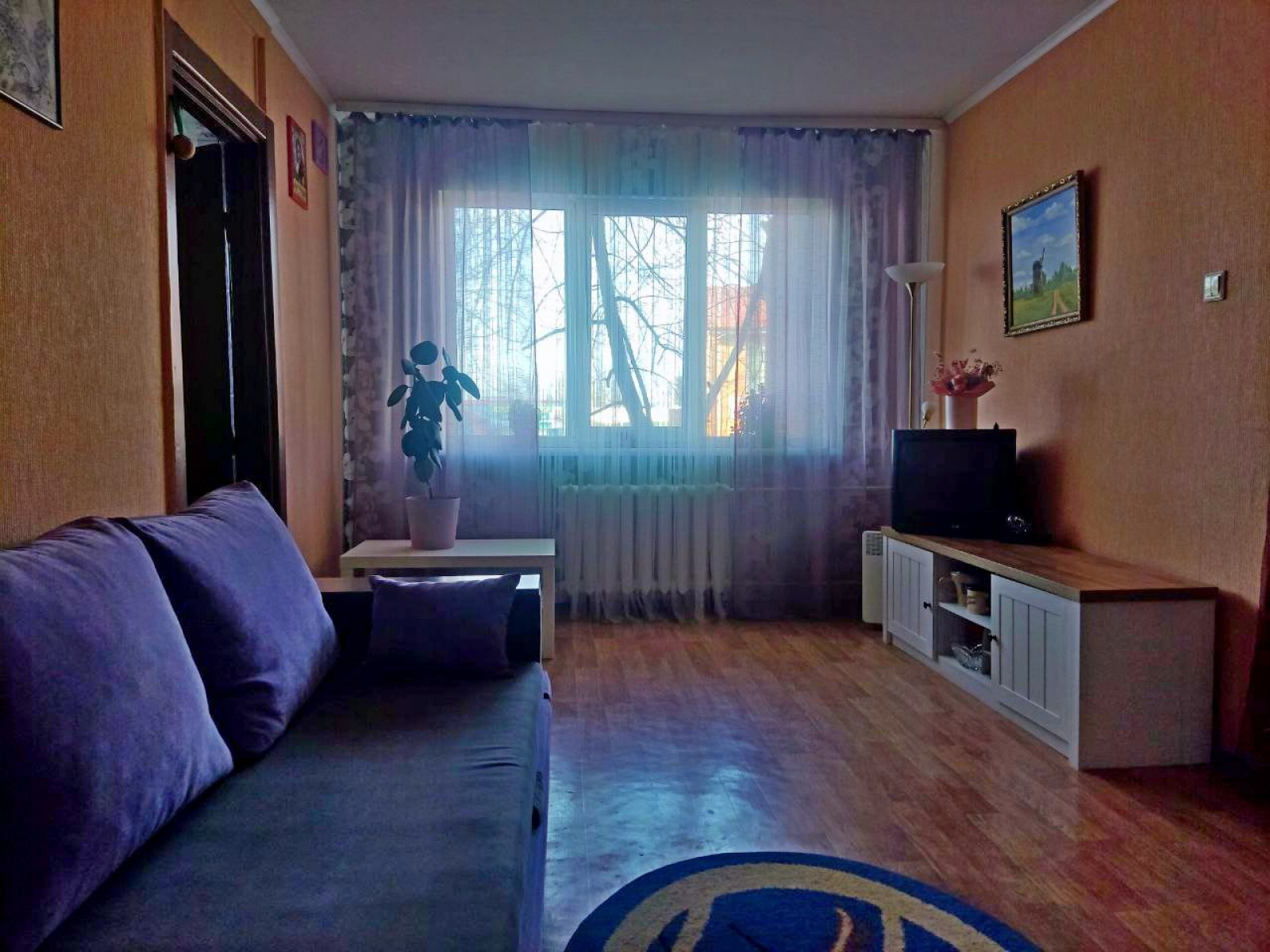 2 кімнатна квартира на Жабинського, можливо під комерцію