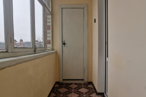 Простора 1-но Кімнатна Квартира, Олександрівка, Сертифікат