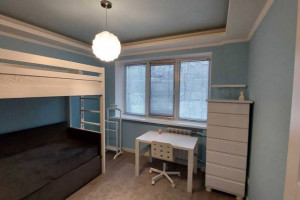 Продається 2-х кімнатна квартира 82 500$ біля метро Звіринецька