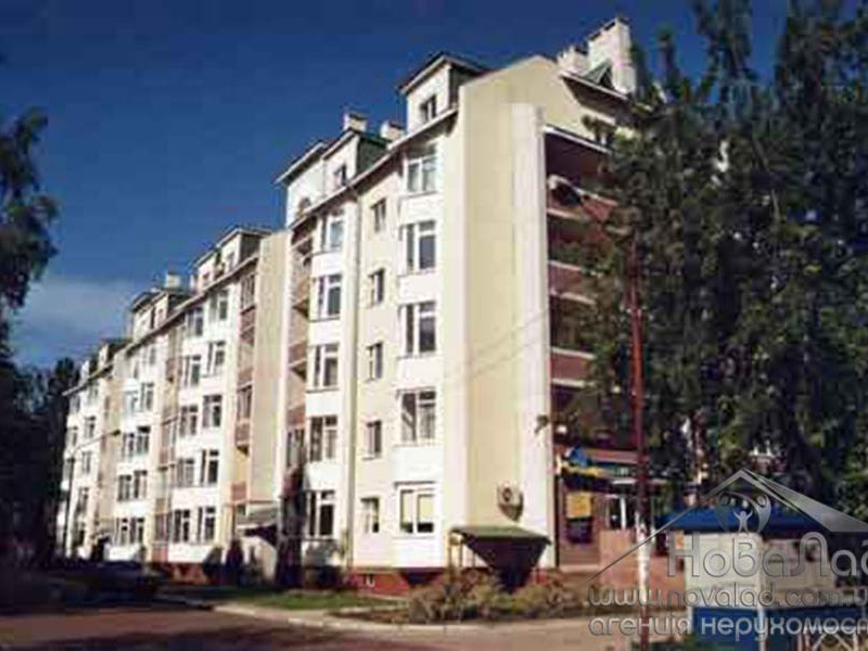Просторная 1-ком квартира 51м2 в центре Броваров