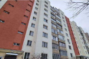 Продається 2-кімнатна затишна та комфортна квартира 55 кв.м. в центрі Києва.