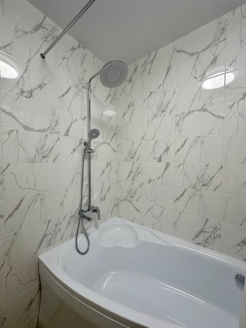 Cтильна двокімнатна квартира 85м2 з дизайнерським ремонтом,р-н 5 кутів. Фото - 19