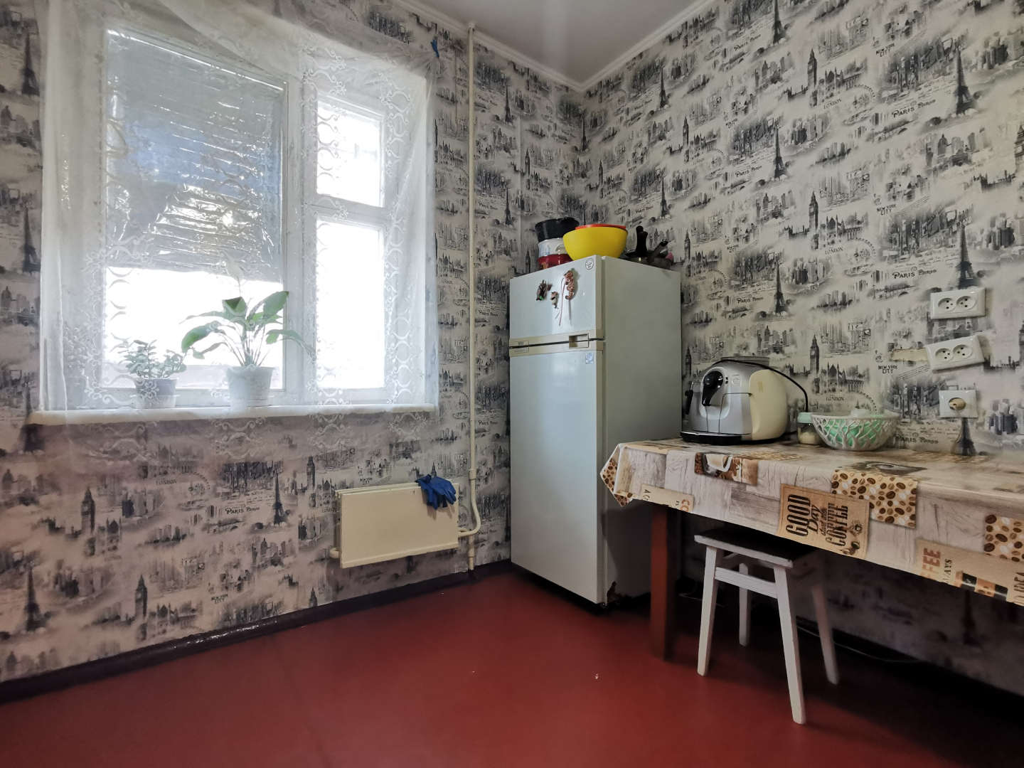 Продається простора 1-кімнатна квартира, площею 40 м², в районі Епіцентру.. Фото - 2