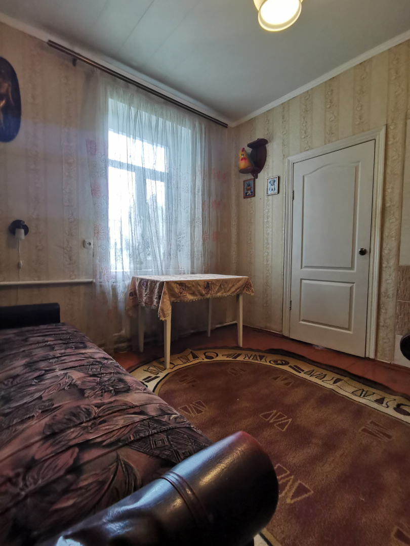 Продаж частини будинку з власним гаражем та всіма комунікаціями, вул.Тургенева. Фото - 7