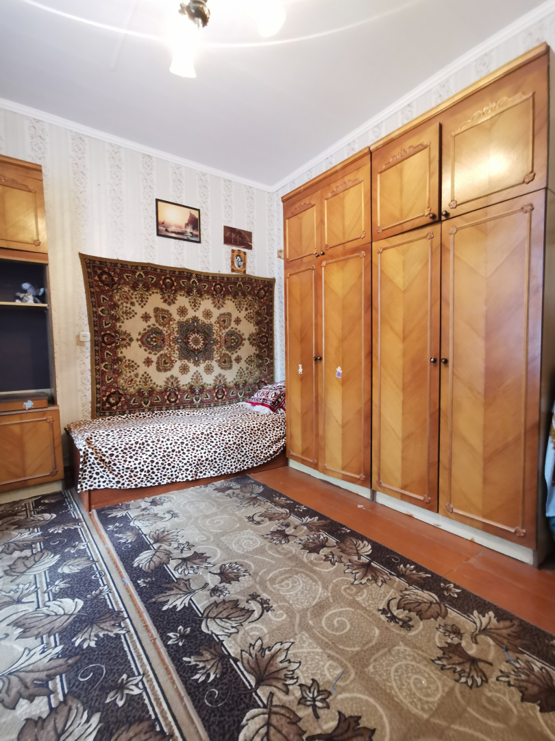 Продаж частини будинку з власним гаражем та всіма комунікаціями, вул.Тургенева. Фото - 3