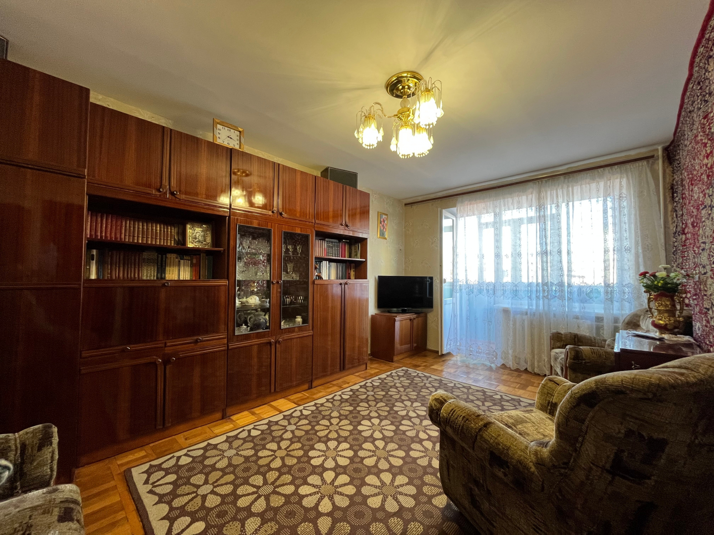 Продається трьохкімнатна квартира 63м2 в центрі, р-н Градецький. Фото - 1
