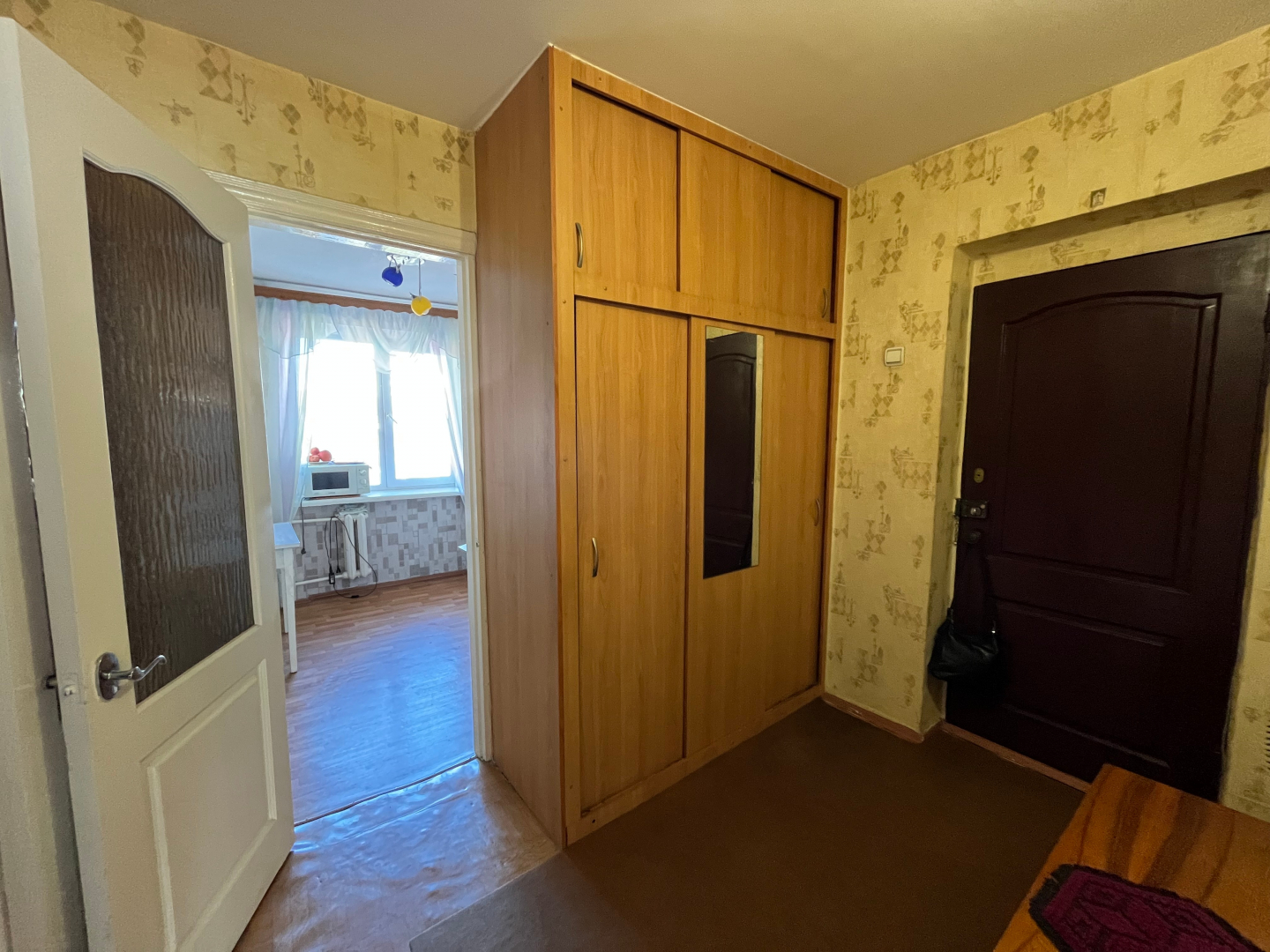Продається трьохкімнатна квартира 63м2 в центрі, р-н Градецький. Фото - 11