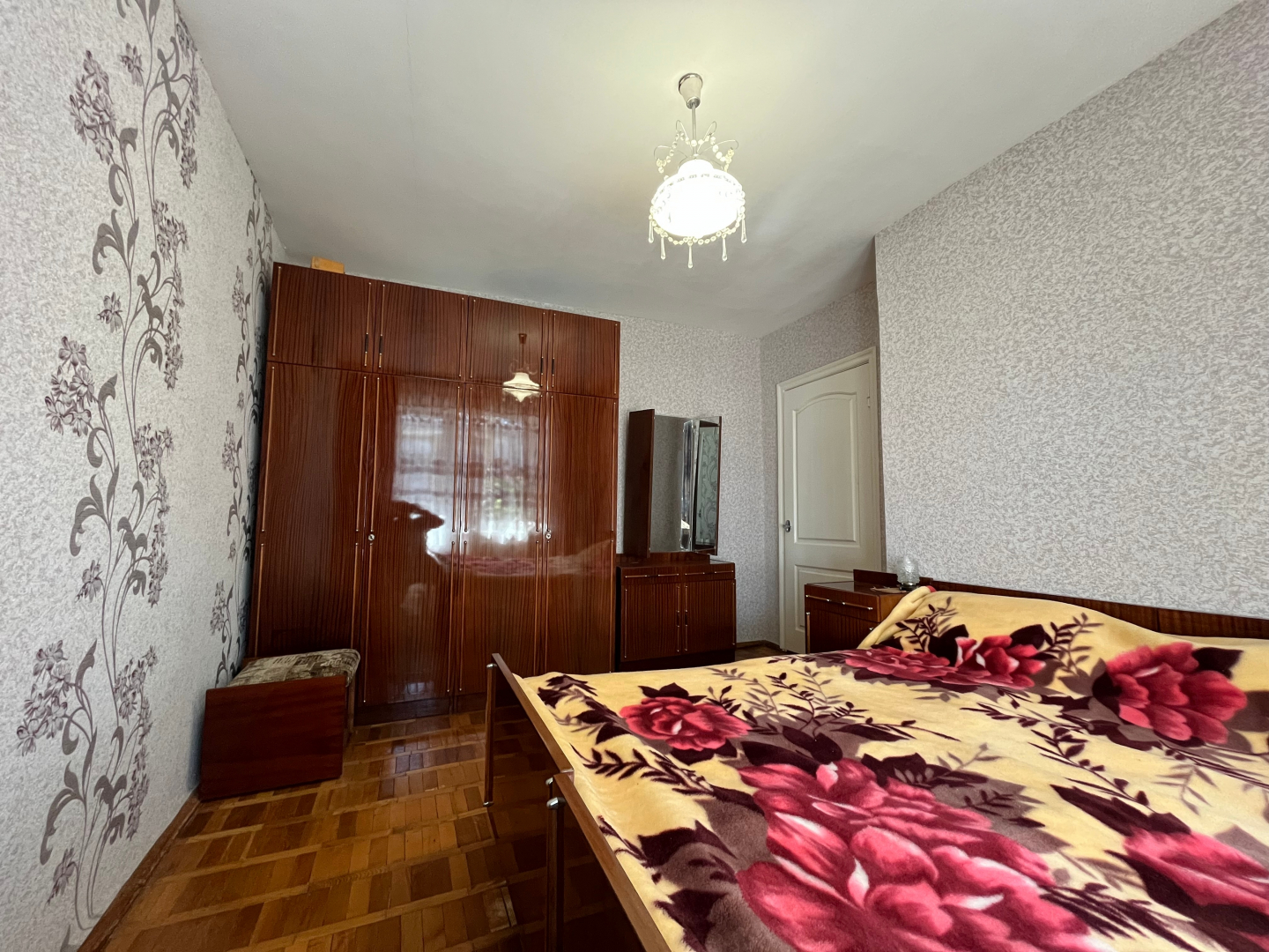 Продається трьохкімнатна квартира 63м2 в центрі, р-н Градецький. Фото - 5