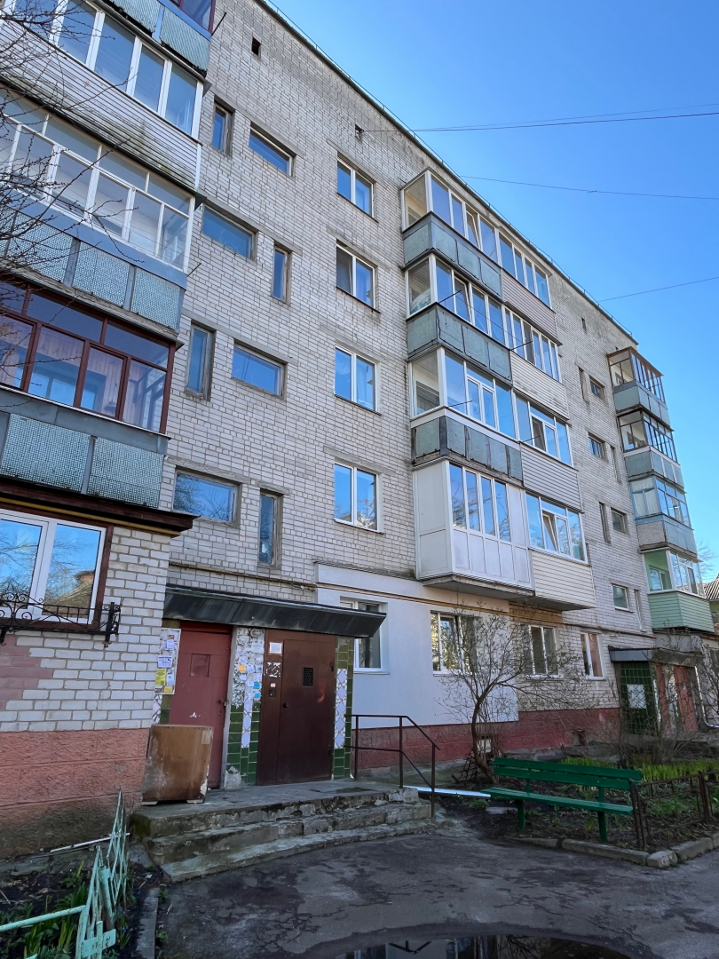 Продається трьохкімнатна квартира 63м2 в центрі, р-н Градецький. Фото 1
