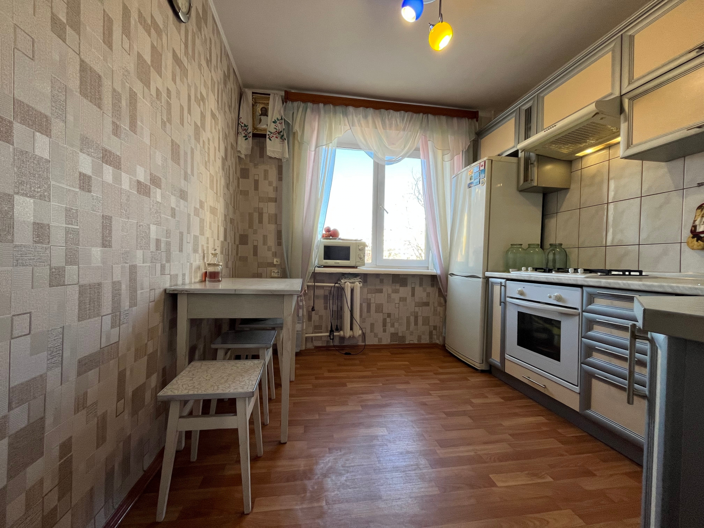 Продається трьохкімнатна квартира 63м2 в центрі, р-н Градецький. Фото - 9