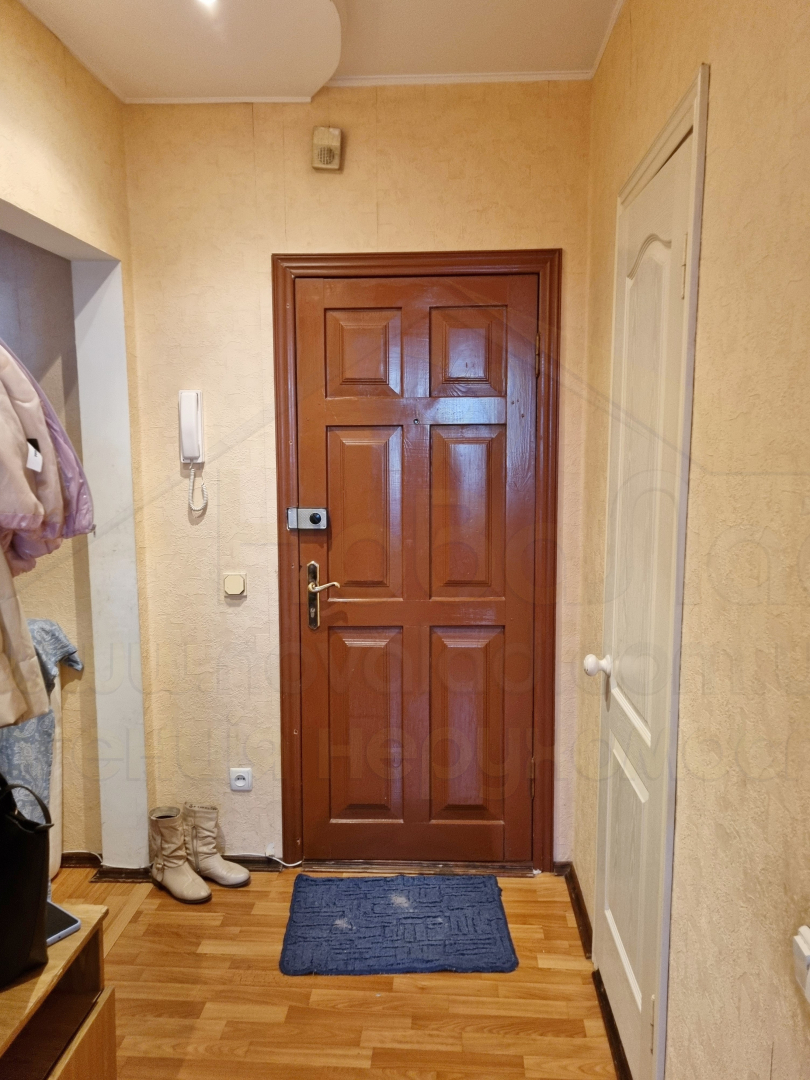1 кімнатна квартира 39м2, 6/9 з косметикою в районі Мегацентр. Фото - 8