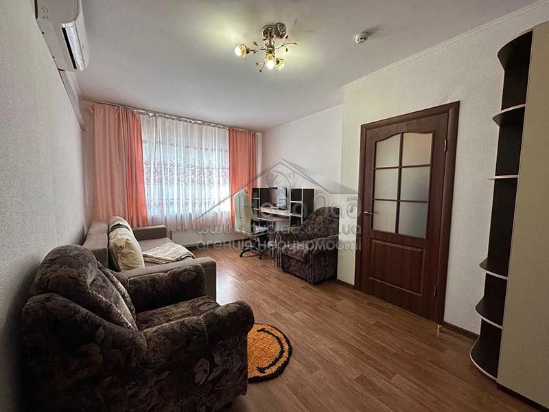 Светлая, просторная 1-ком квартира 38м2 в ЖК Патриотика, Осокорки. Фото 1