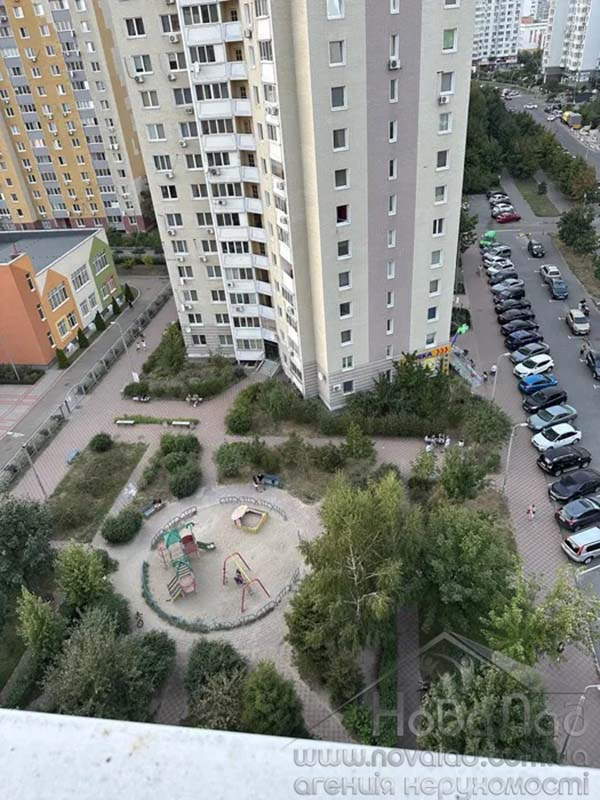 Просторная, видовая 1-ком квартира 58м2 после строителей на Осокорках. Фото - 9