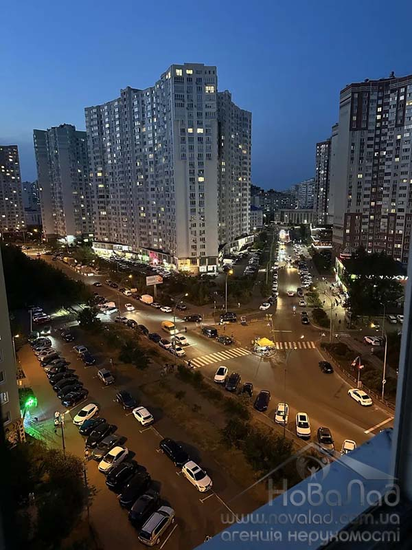 Просторная, видовая 1-ком квартира 58м2 после строителей на Осокорках. Фото - 12