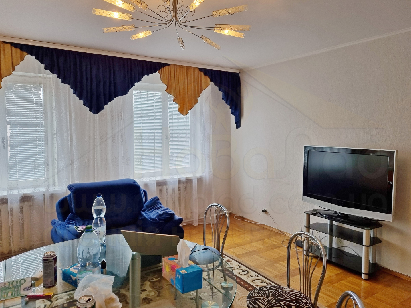 3 кімнатна квартира 116м2, 2/6 з індвид. опаленням біля Центр ринку. Фото - 1