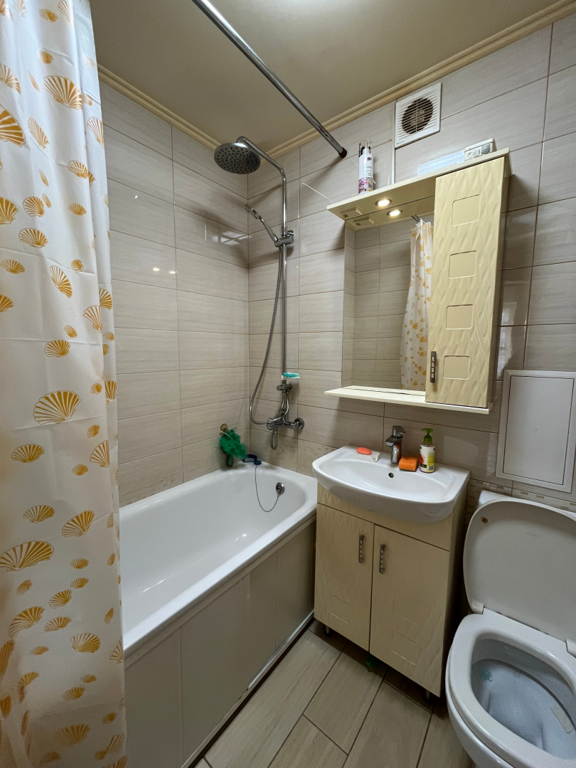 Продається світла 1на квартира 30м2, р-н Червоний міст. Фото - 9