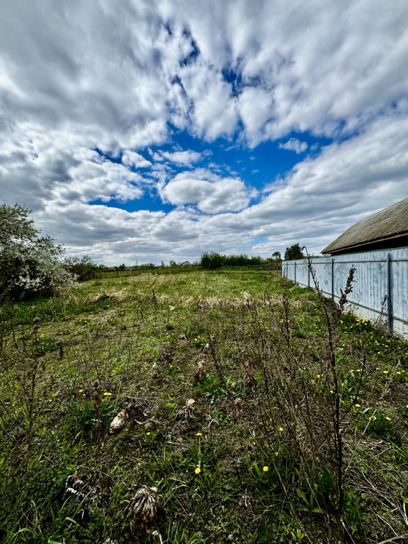 Добротна хата біля річки, смт Ріпки!. Фото - 15