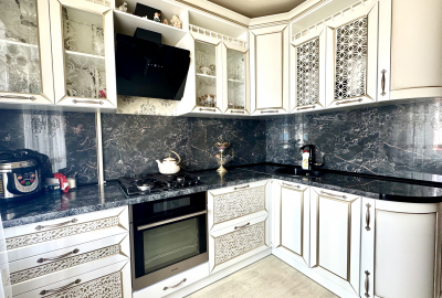 Продам 4к квартиру Масани