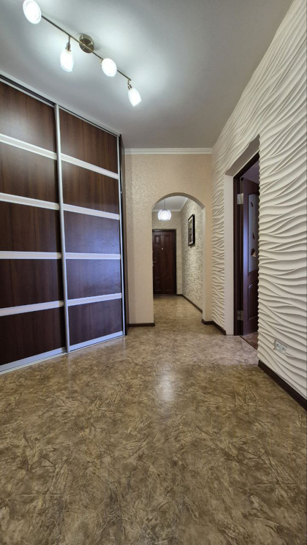 3-кімнатна квартира в Центрі. Фото - 1