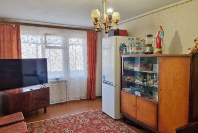 2 кімнатна квартира 45м2, 3/5 по вулиці Соборності(Доценка)