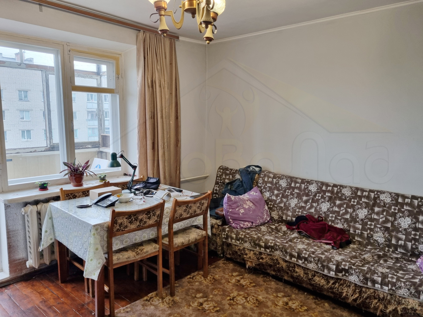 4 кімнатна квартира 80м2, цегляний будинок біля ринку Нива. Фото - 1