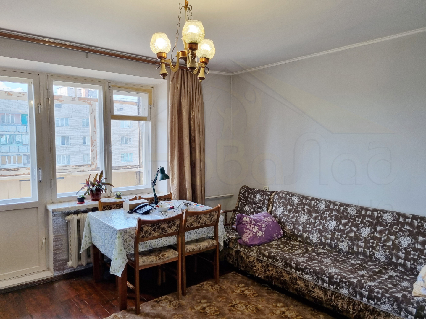 4 кімнатна квартира 80м2, цегляний будинок біля ринку Нива. Фото - 1