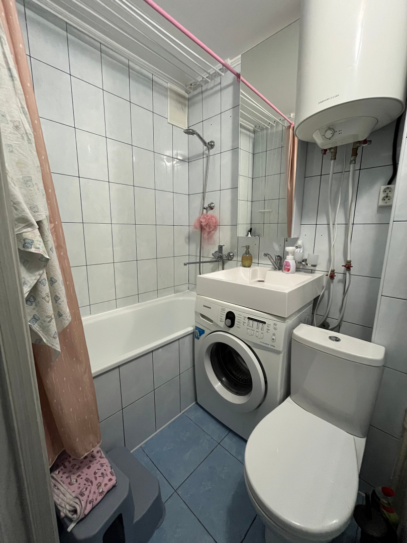 Продається однокімнатна квартира 33м2 з ремонтом, Захисників України. Фото - 11