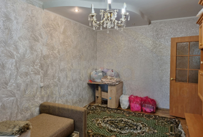 2 кімнатна квартира 48м2, 4/9 з косметикою ринок Нива