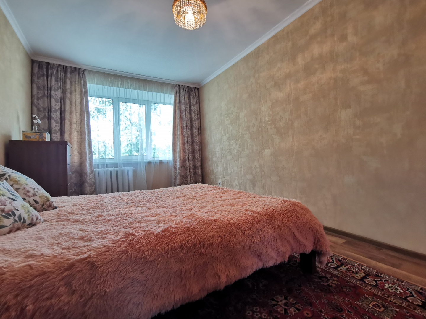 Продається 2-кімнатна квартира в районі ринку Нива. Фото - 3