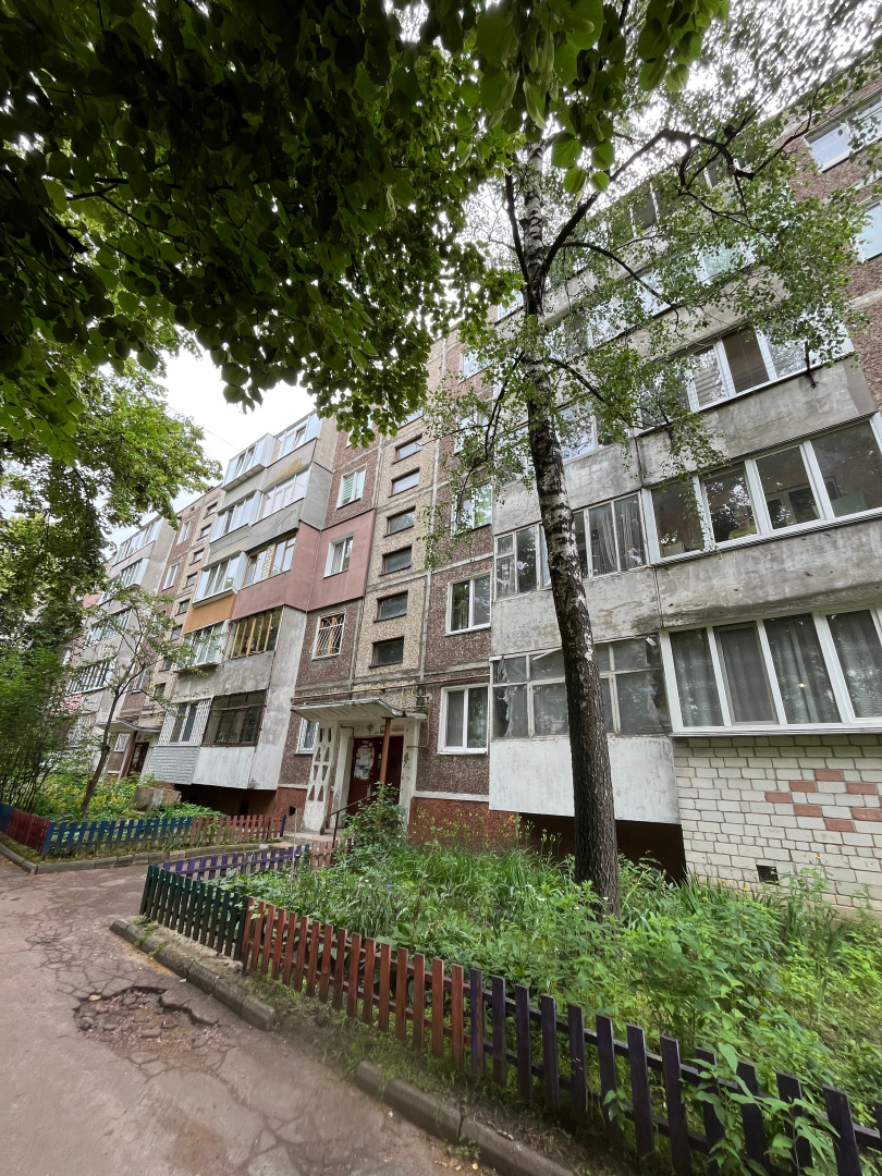 Простора 3-кімнатна квартира на проспекті Левка Лук’яненка. Фото 1