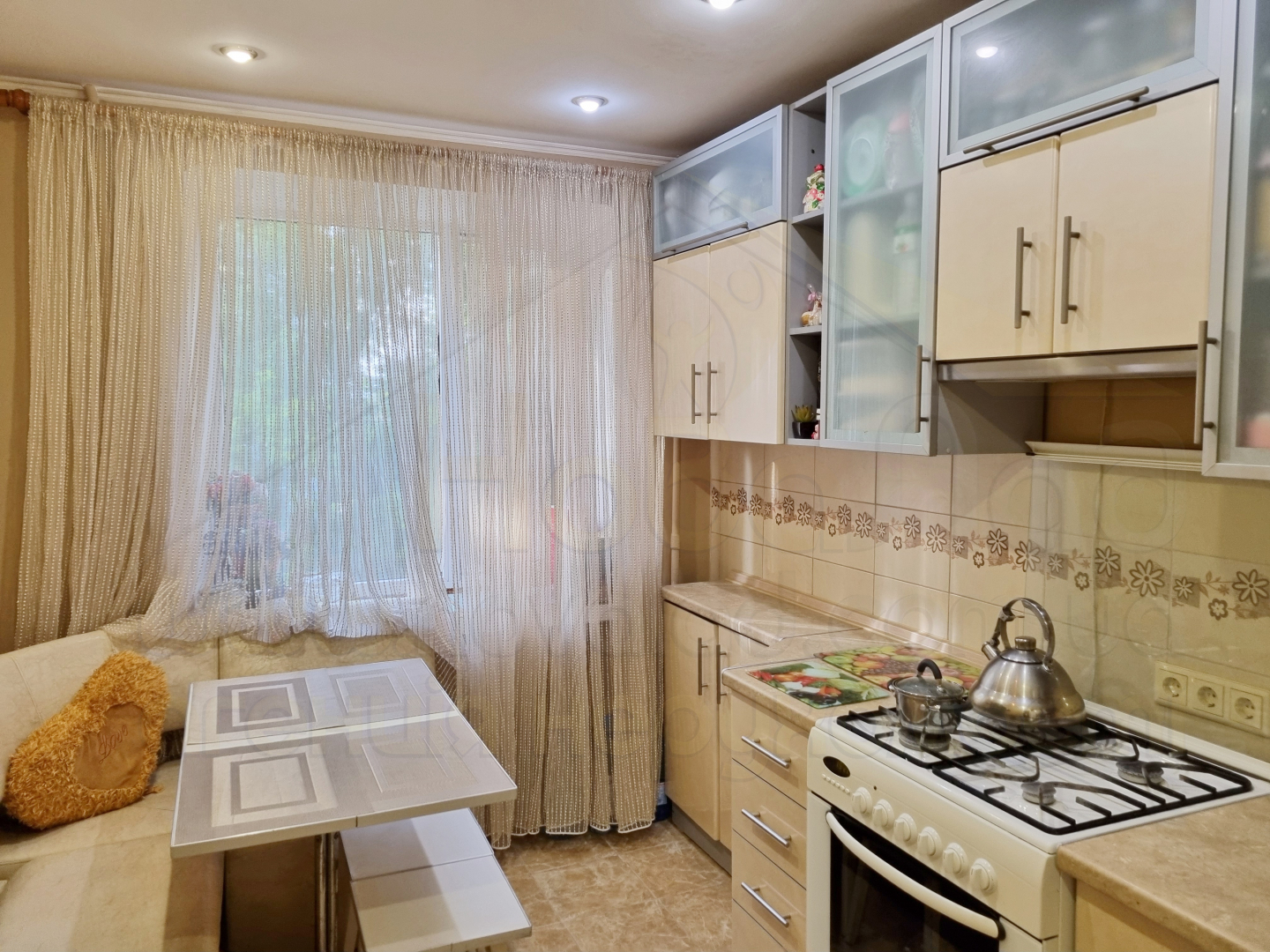 3 кімнатна квартира 68м2, 5/9 з ремонтом вул. 1 Танкової Бригади. Фото 1
