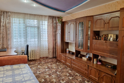 2 кімнатна квартира 49м2 в районі Ремзаводу