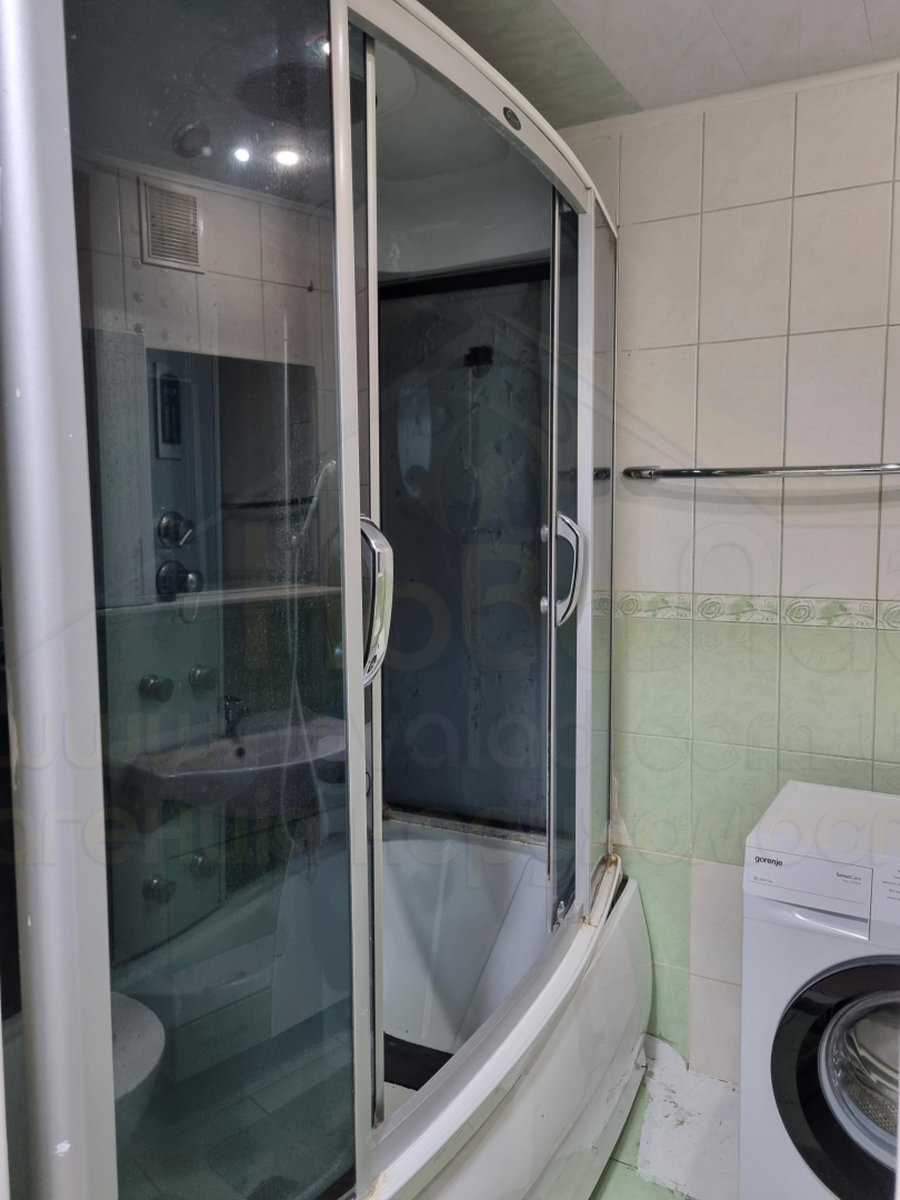 2 кімнатна квартира з ремонтом, меблями та технікою біля Центрального Ринку. Фото - 14