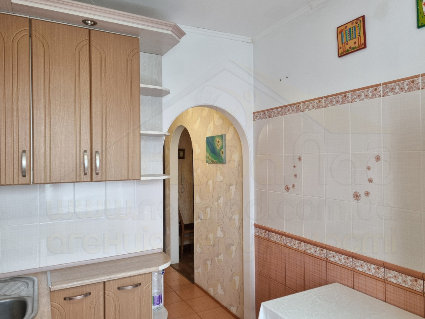 2 кімнатна квартира 48м2 з косметичним ремонтом біля ринку Нива. Фото - 7
