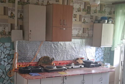 Велика кімната 17 м2 на середньому поверсі в гуртожитку район "Hollywood"