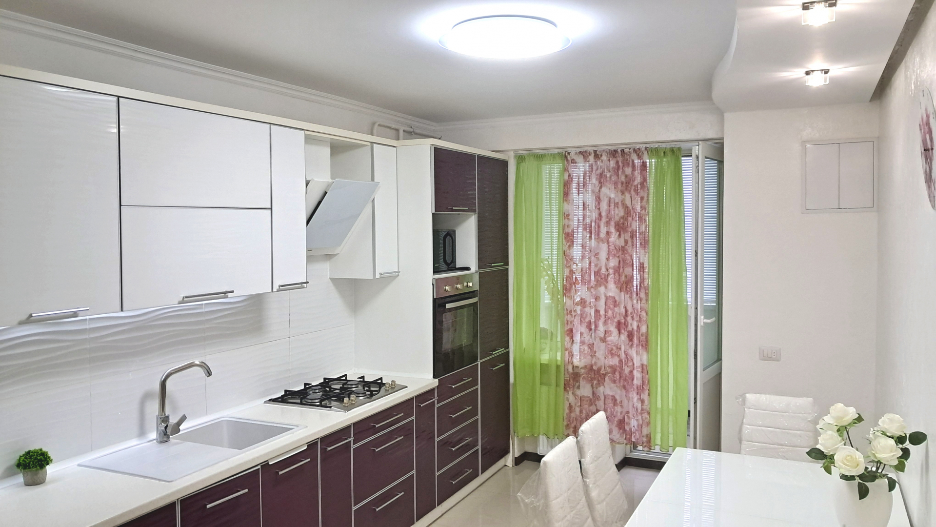 Комфорт, стиль і простір – 77 м² у новобудові біля «Голлівуду». Живіть красиво вже сьогодні!. Фото 1