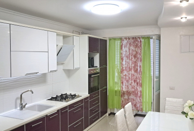 Комфорт, стиль і простір – 77 м² у новобудові біля «Голлівуду». Живіть красиво вже сьогодні!