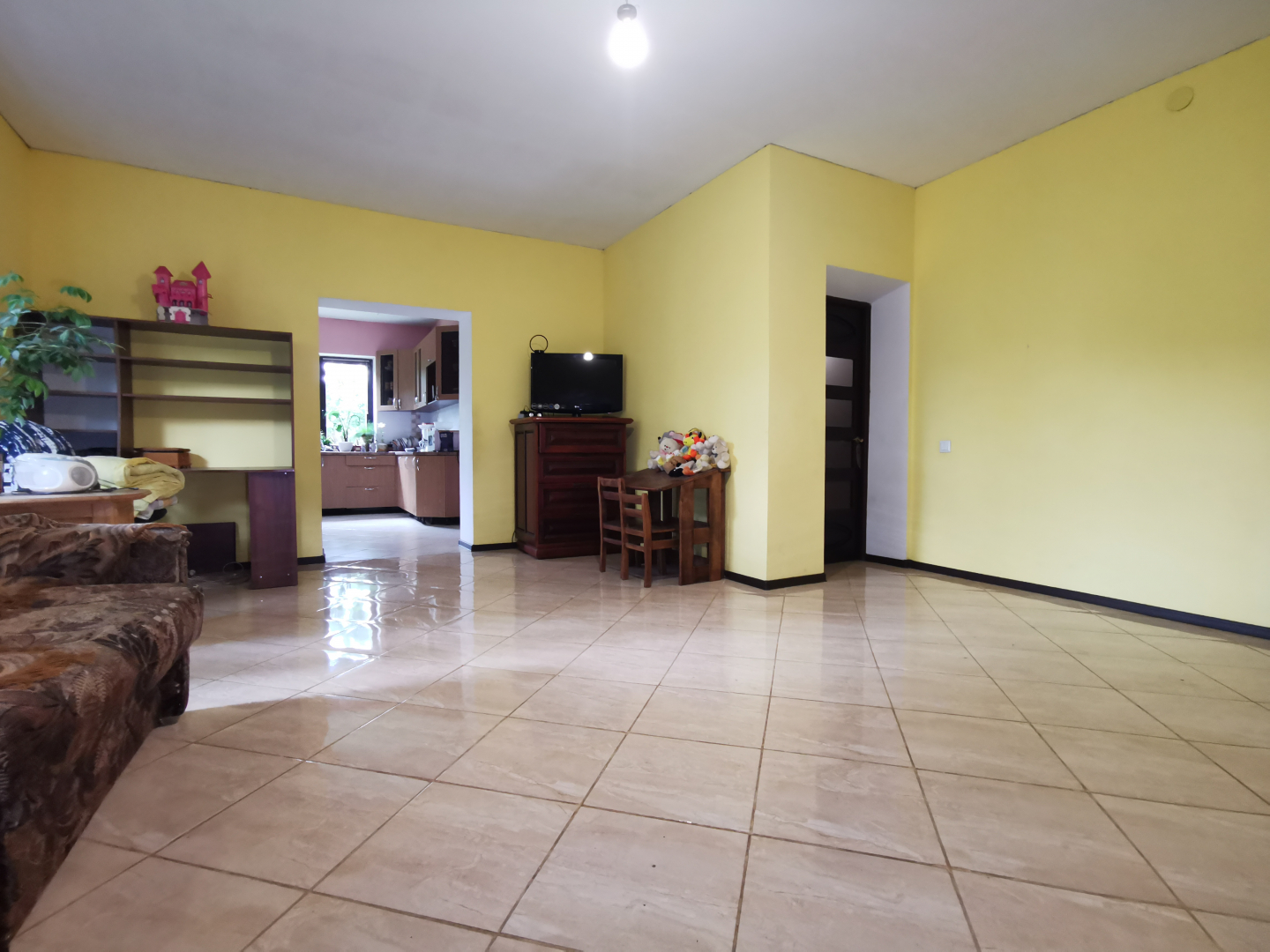 Просторий 2-поверховий будинок на вул.Гагаріна, 210 м², 8 соток. Фото - 14