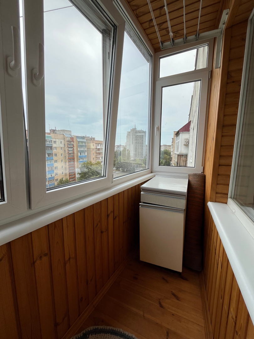 Продається 2-кімнатна квартира 49м2 в самому центрі Чернігова, р-н Градецького. Фото - 11