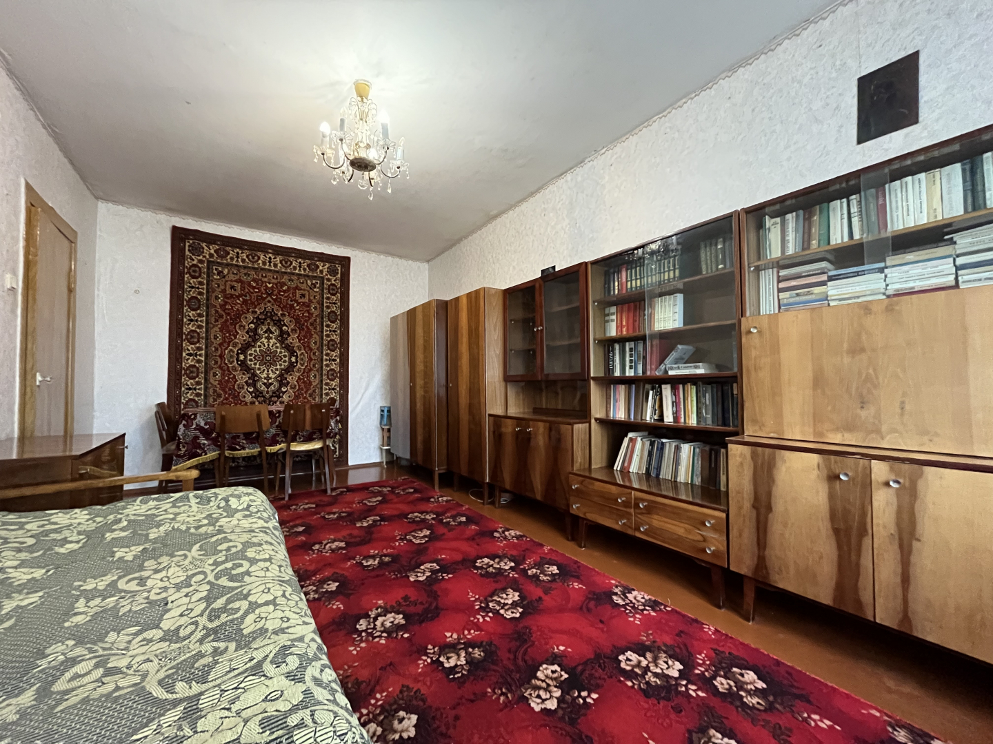 Продається 2-кімнатна квартира 49м2 в самому центрі Чернігова, р-н Градецького. Фото - 2