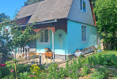 Дача що пахне спокоєм та чарівністю природи